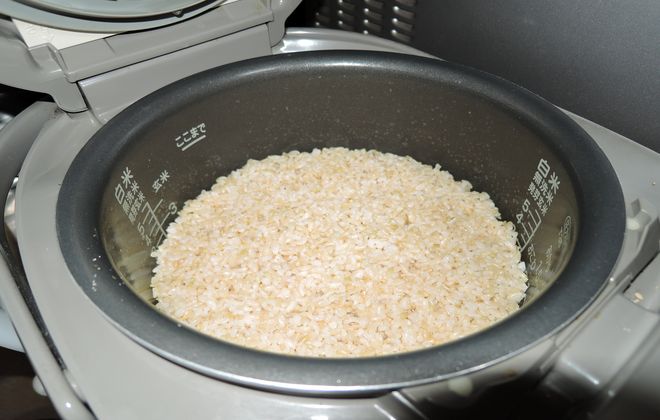 炊飯器で炊いた玄米